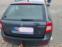 Gebraucht Skoda Octavia Family 122 PS (89 kW) 2011 Grau Kombi