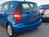 Gebraucht Mercedes A150 95 PS (69 kW) 2009 Blau Limousine