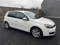 Gebraucht VW Golf VI 122 PS (89 kW) 2009 Weiß Kleinwagen