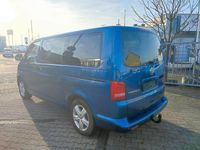 Gebraucht VW Caravelle 179 PS (131 kW) 2010 Blau Van / Kleinbus