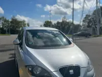 Occasion Seat Altea 104 ch (76 kW) 2011 Argent Berline