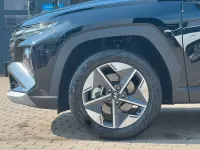 Neu Hyundai Tucson Trend 239 PS (175 kW) 2026 Schwarz SUV