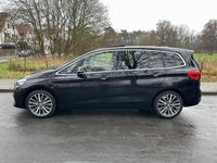 Gebraucht BMW 220 Gran Tourer Sport Line 192 PS (141 kW) 2019 Schwarz Van / Kleinbus