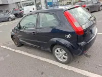 Gebraucht Ford Fiesta 60 PS (44 kW) 2004 Blau Kleinwagen