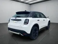 Neu Fiat 600 Street 101 PS (74 kW) 2026 Weiß SUV