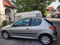 Gebraucht Peugeot 206 60 PS (44 kW) 2004 Silber Kleinwagen