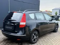 Gebraucht Hyundai i30 Edition+ 109 PS (80 kW) 2010 Schwarz Kombi