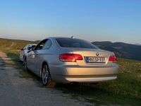 Gebraucht BMW 325 218 PS (160 kW) 2007 Silber Coupé