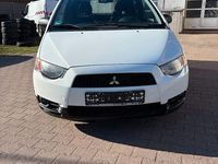Gebraucht Mitsubishi Colt Edition 95 PS (69 kW) 2010 Weiß Kleinwagen