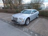 Usado Chrysler 300C 249 CV (183 kW) 2008 Plateado Berlina