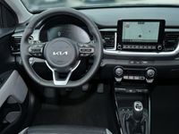 Gebraucht Kia Stonic Spirit 101 PS (74 kW) 2024 Schwarz SUV