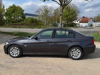 Gebraucht BMW 320 170 PS (125 kW) 2008 Grau Limousine