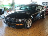 Gebraucht Ford Mustang GT 305 PS (224 kW) 2008 Schwarz Cabrio