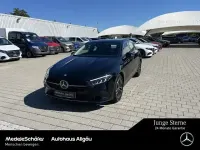 Gebraucht Mercedes A200 Progressive 163 PS (119 kW) 2025 Schwarz Limousine