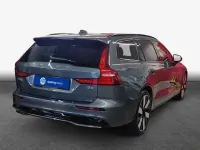 Gebraucht Volvo V60 145 PS (106 kW) 2025 Kombi