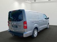Gebraucht Opel Vivaro Elegance 144 PS (105 kW) 2022 Quarz silber (metallic) Van / Kleinbus