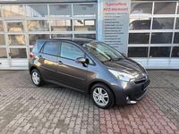 Gebraucht Toyota Verso-S 99 PS (72 kW) 2011 Grau Van / Kleinbus