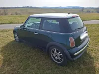 Usata Mini Cooper 116 CV (85 kW) 2002 Verde Utilitaria