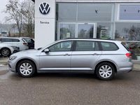 Gebraucht VW Passat 150 PS (110 kW) 2022 Silber Kombi
