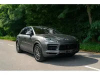 Gebraucht Porsche Cayenne E-Hybrid 462 PS (339 kW) 2021 Grau SUV