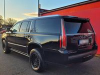 Gebraucht Cadillac Escalade 426 PS (313 kW) 2016 Schwarz SUV
