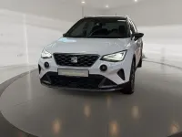 Gebraucht Seat Arona FR 150 PS (110 kW) 2022 Weiß SUV