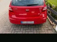Gebraucht Hyundai i30 109 PS (80 kW) 2010 Rot Kleinwagen