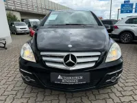 Gebraucht Mercedes B160 95 PS (69 kW) 2011 Schwarz Kleinwagen