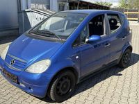 Używany Mercedes A140 Elegance 82 KM (60 kW) 2001 Niebieski Sedan/Limuzyna