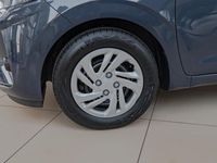 Neu Hyundai i10 Select 63 PS (46 kW) 2025 Grau / Kleinwagen