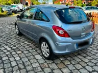 Gebraucht Opel Corsa 85 PS (62 kW) 2007 Silber Kleinwagen