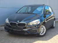 Gebraucht BMW 214 95 PS (69 kW) 2016 Schwarz Van / Kleinbus