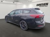 Gebraucht Ford Focus Titanium 125 PS (91 kW) 2023 Obsidianschwarz metallic Kombi