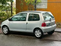 Gebraucht Renault Twingo 58 PS (42 kW) 2005 Silber Kleinwagen