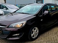 Gebraucht Opel Astra Edition 120 PS (88 kW) 2014 Grau Kombi
