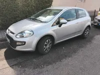 Gebraucht Fiat Punto 70 PS (51 kW) 2012 Silber Kleinwagen