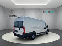 Gebraucht Peugeot Boxer 165 PS (121 kW) 2021 Weiss banquise Van