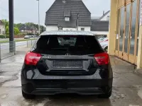 Gebraucht Mercedes A180 122 PS (89 kW) 2013 Schwarz Limousine