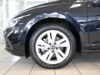 Gebraucht VW Golf VIII Life 131 PS (96 kW) 2023 Schwarz Limousine