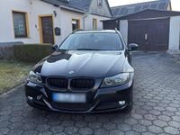 Gebraucht BMW 320 170 PS (125 kW) 2008 Schwarz Kombi