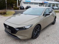Neu Mazda 3 Nagisa 140 PS (102 kW) 2026 Grün Limousine