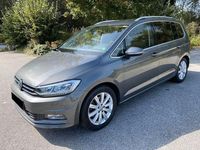 Gebraucht VW Touran Highline 179 PS (131 kW) 2016 Grau Van / Kleinbus
