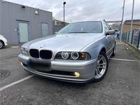 Gebraucht BMW 525 192 PS (141 kW) 2002 Silber Limousine