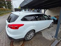 Gebraucht Ford Focus Titanium 120 PS (88 kW) 2016 Weiß Limousine