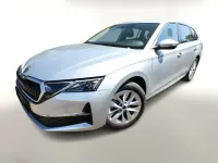 Neu Skoda Octavia Selection 150 PS (110 kW) 2025 Brillantsilber metallic Kombi