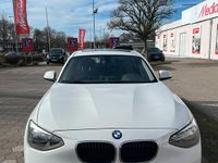 Gebraucht BMW 116 136 PS (100 kW) 2014 Weiß Kleinwagen