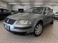 Gebraucht VW Passat 102 PS (75 kW) 2004 Grau Limousine