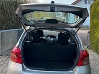 Gebraucht Toyota Yaris Executive 87 PS (63 kW) 2007 Grau Kleinwagen