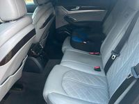 Second-hand Audi A8 385 CP (283 kW) 2015 Negru Berlinǎ