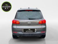 Gebraucht VW Tiguan LOUNGE 125 PS (91 kW) 2016 Grau SUV